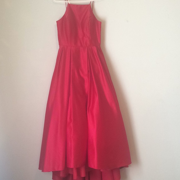 Red ball gown. Price negotiable! - Picture 1 of 3